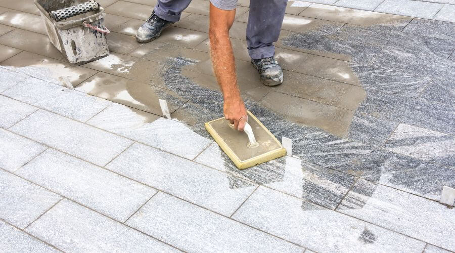 Professional gutter cleaning in Oral, SD